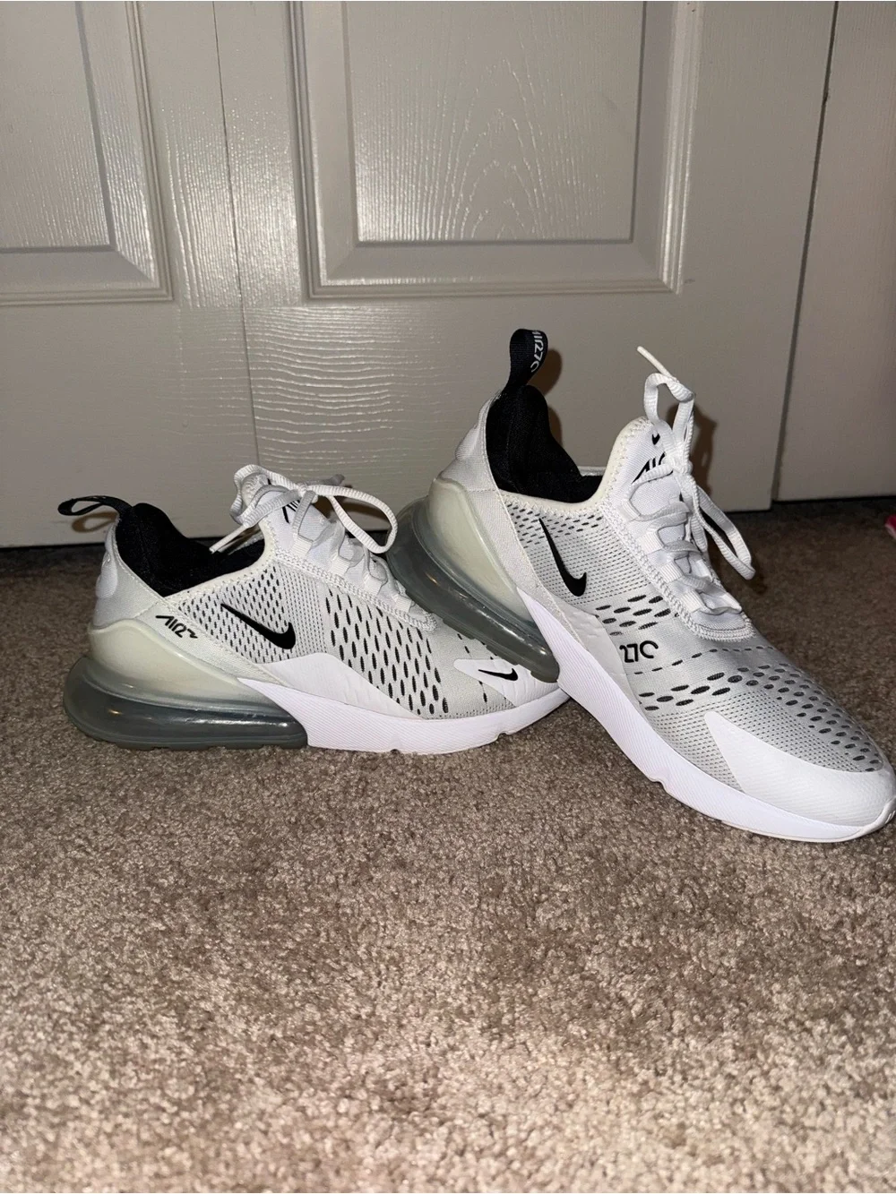 Nike Air Max 270 Women’s Sneakers - White & Black